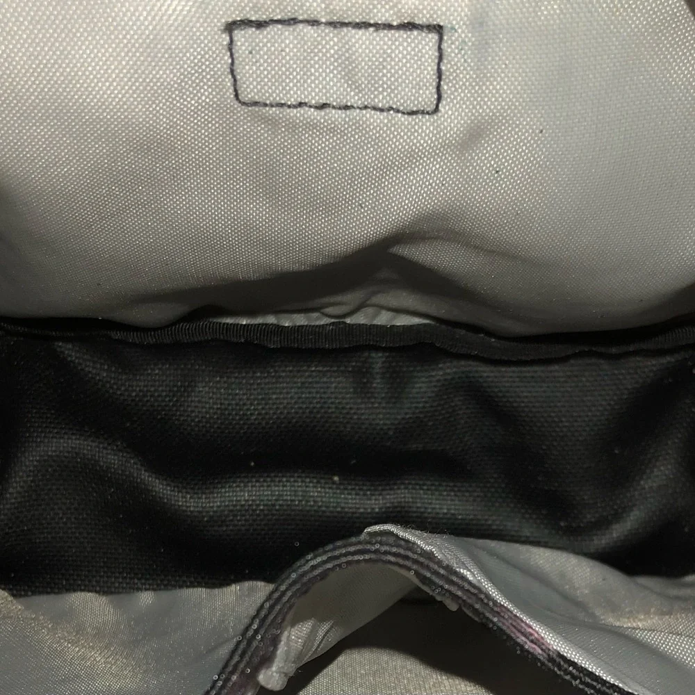The North Face Kanga Fanny Pouch Black 2 bottle holders 2 zippered compartments - Picture 5 of 6